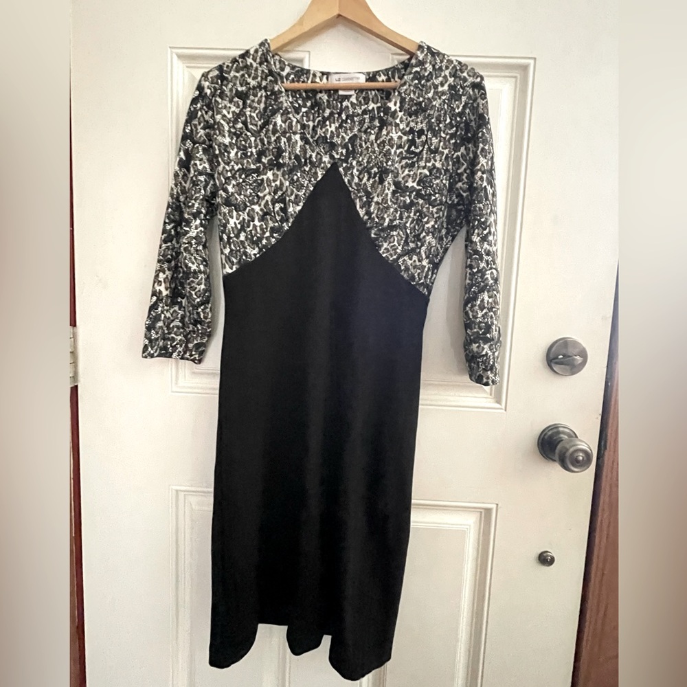 Liz Claiborne Size 8 black & white top and solid black midi dress.